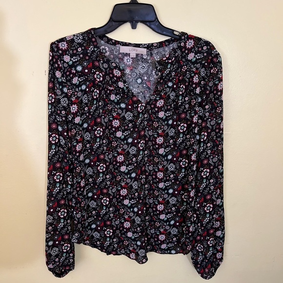 LOFT Tops - LOFT Pink and Black Flutter Sleeve Fitted Blouse